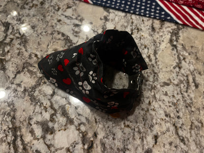 Bandanas - Fit over the Collar