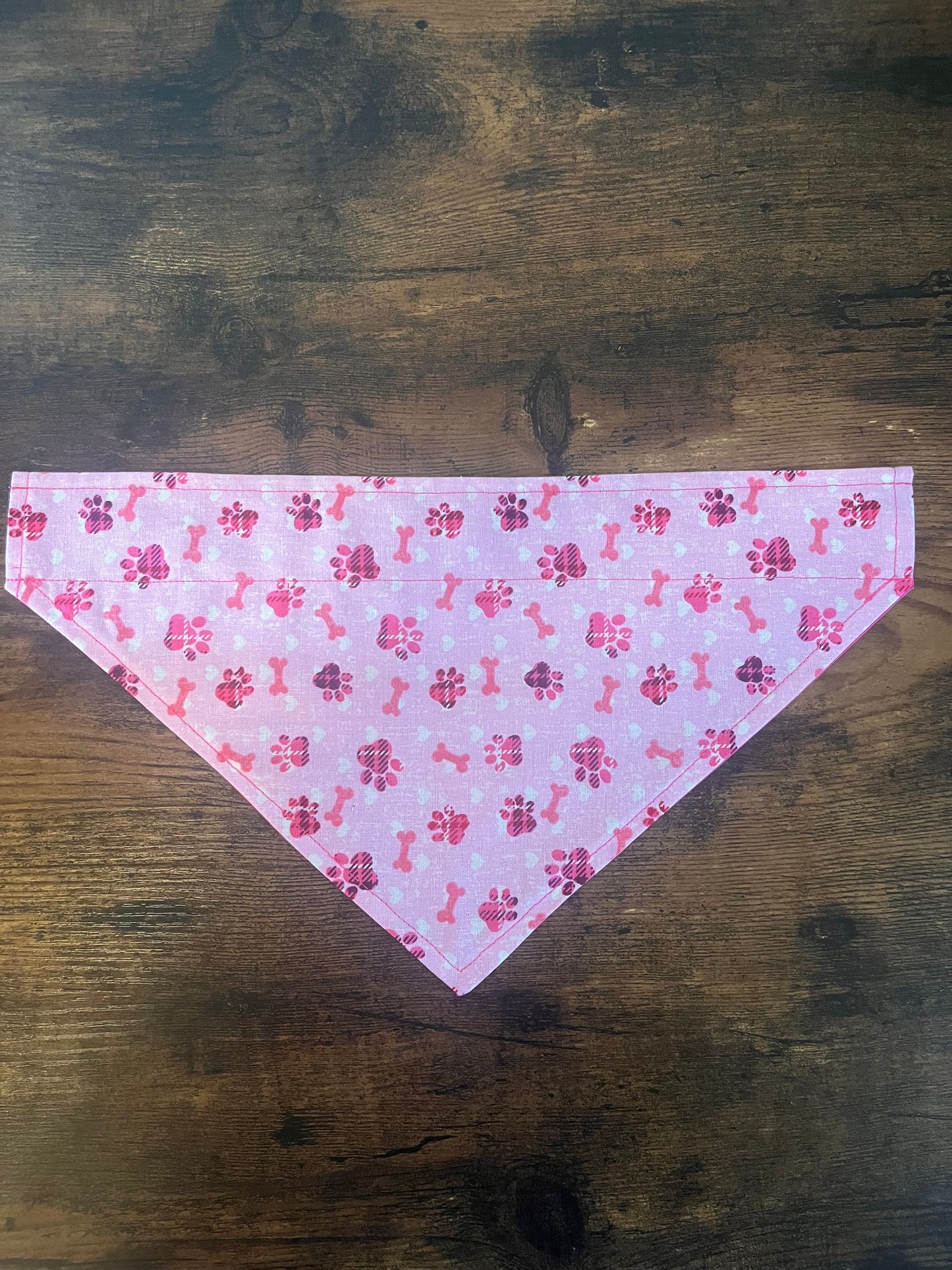 Bandanas - Fit over the Collar