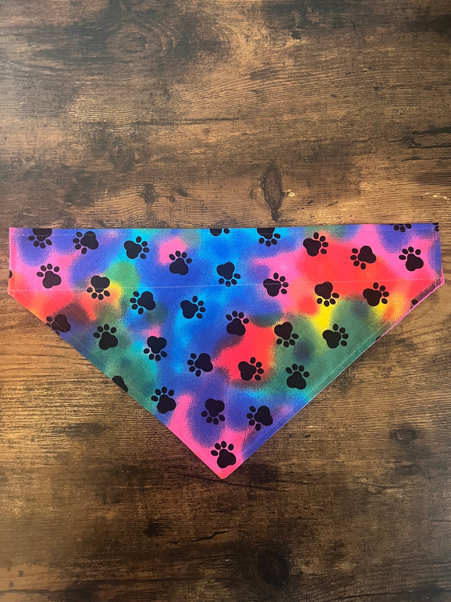 Bandanas - Fit over the Collar